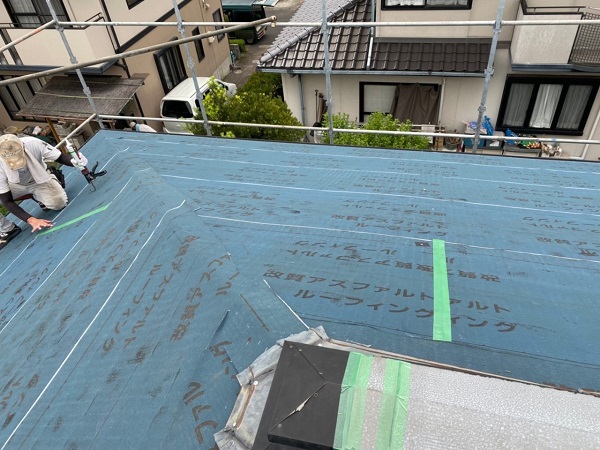 岡山県笠岡市　屋根重ね葺き工事　工事の工程 (3)