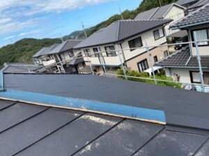 岡山県笠岡市　屋根カバー工法　ガルバリウム鋼板のメリット・デメリット (1)
