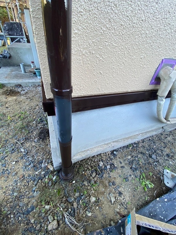 広島県福山市・T様　外壁塗装　雨樋のシーリング工事～塗装の様子 (2)