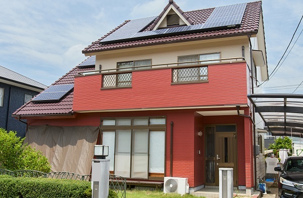 岡山県笠岡市・M様邸　屋根塗装・外壁塗装・サイディング部分張り替え・雨樋部分交換・防水工事 (1)