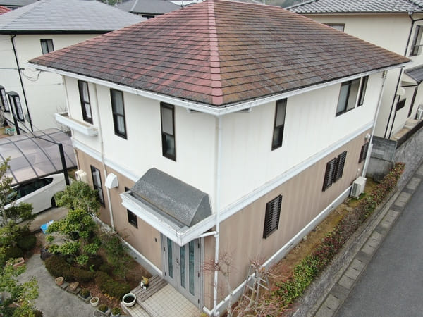 E様邸施工前屋根