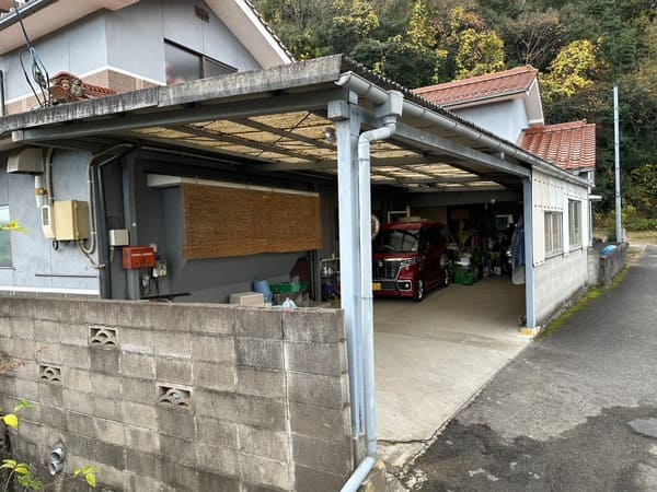 広島県福山市K様邸_現地調査_カーポート_屋根結合部