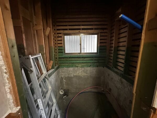 広島県福山市_雨漏り改修_屋根内部