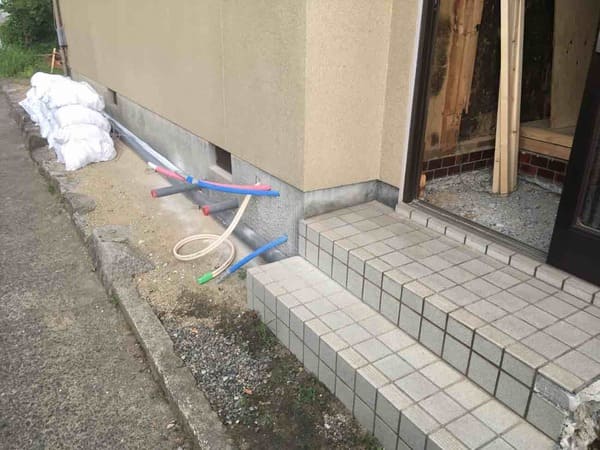 岡山県笠岡市_玄関修理_残土整理